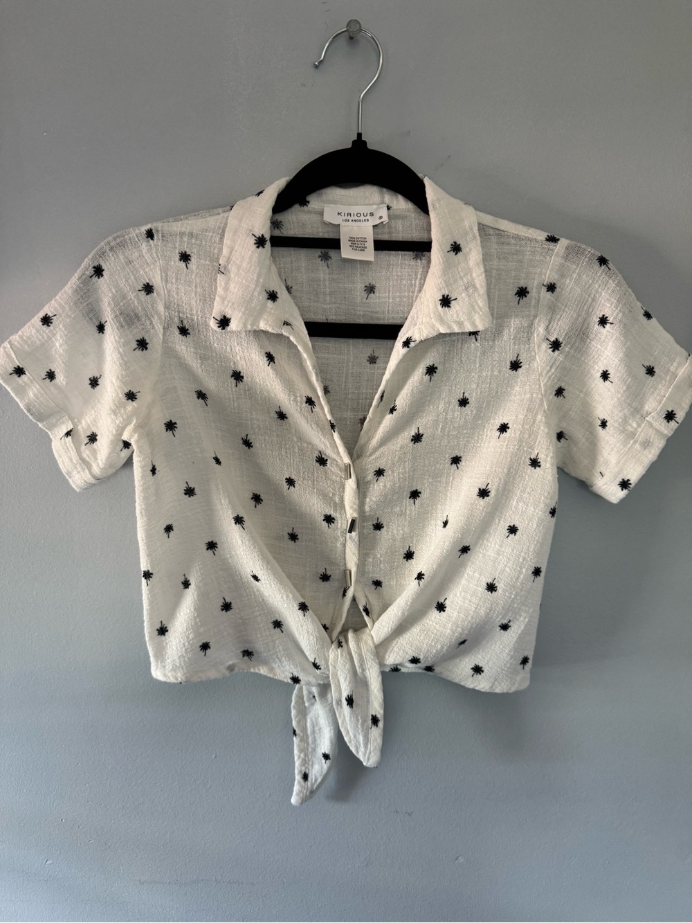 Kirious White Tie-Front Short Sleeve Blouse with Black Palm Motif